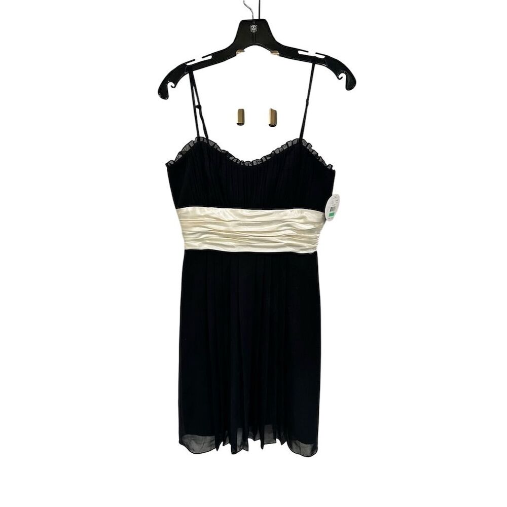 NWT Democracy Women's Black Pleated Spaghetti Strap Knee Length Dress Size 8